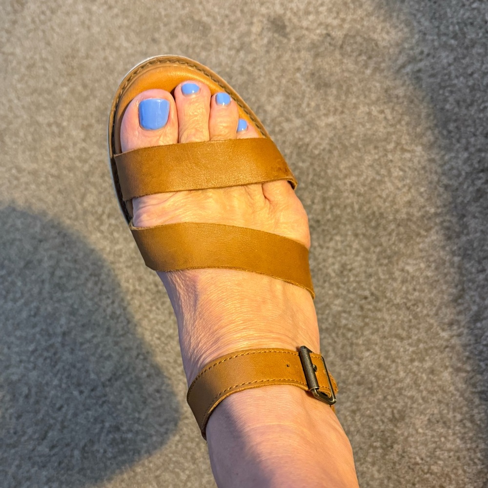 Timberland sandals size 10